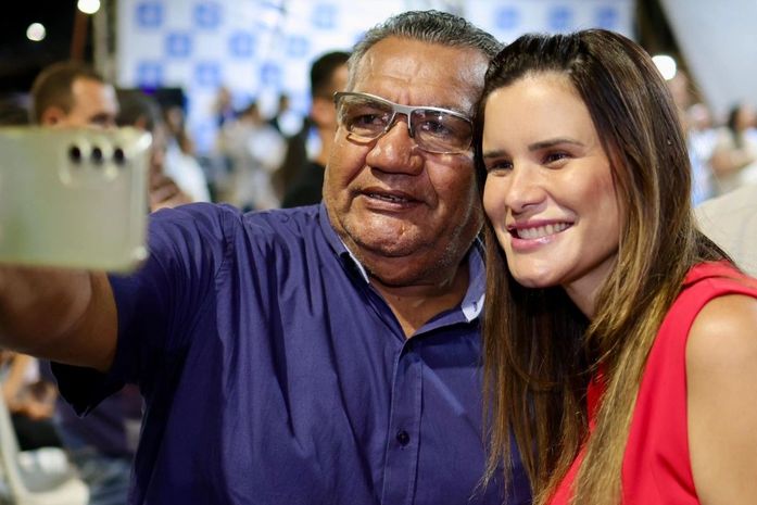 Ceci acompanha entrega de pavimentação em Marechal Deodoro e destaca avanços para a população