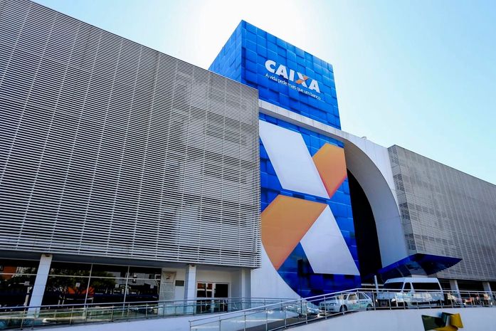 Caixa paga auxílio emergencial a nascidos em março