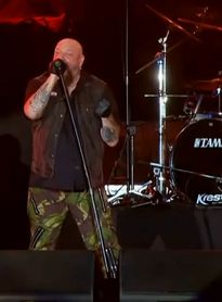 Paul Di'Anno, ex-vocalista da banda Iron Maiden, morre aos 66 anos