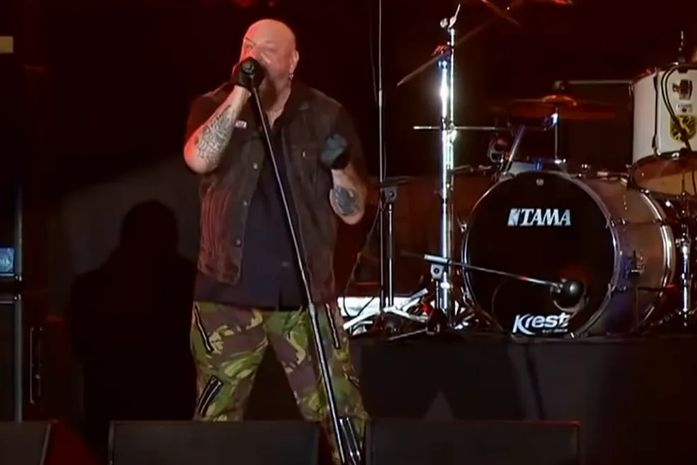 Paul Di'Anno, ex-vocalista da banda Iron Maiden, morre aos 66 anos