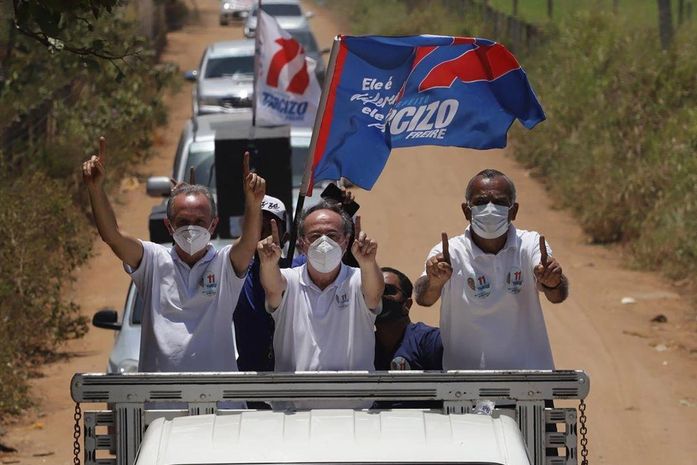 Campanha de Tarcizo Freire cresce nas ruas de Arapiraca com apoio da juventude