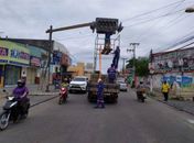 SMTT conserta semáforos danificados com quedas de energia em Arapiraca