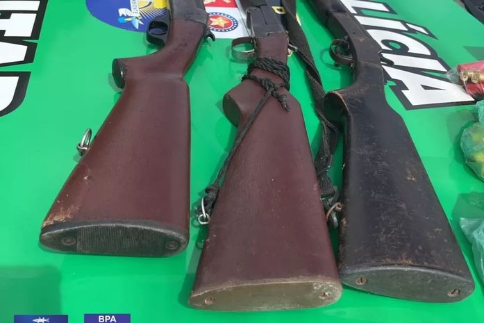 Homem é preso e armas, munições e pássaros silvestres são apreendidos em Marechal Deodoro 