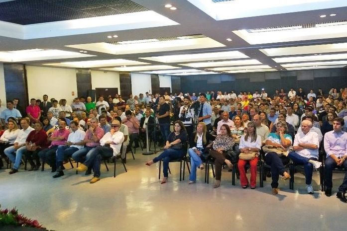 Pré-candidatos marcam presença em evento do PMDB Alagoas