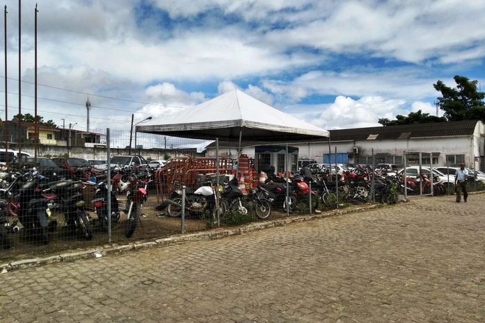 Veículos recolhidos pela SMTT