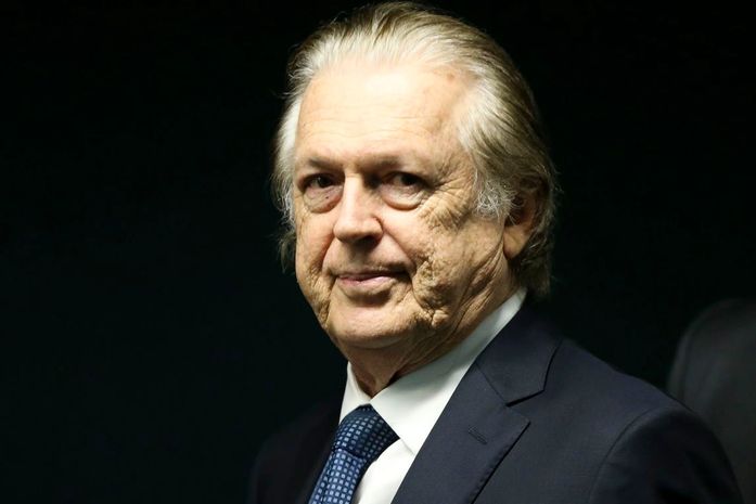 Presidente do PSL é alvo de operação da PF