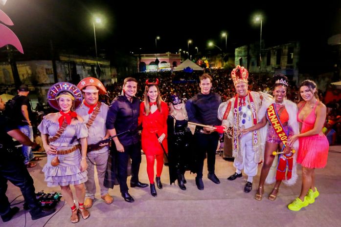 Baile Municipal abre o Carnaval de Marechal Deodoro e anima foliões com muito frevo e axé