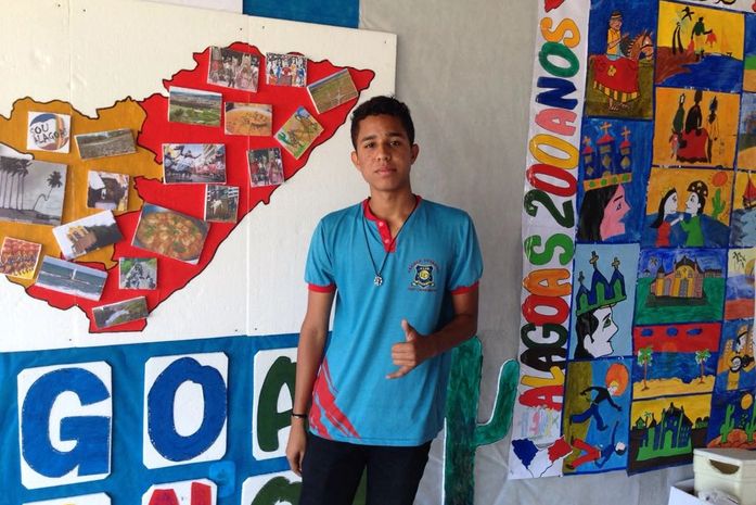 Eslielnandes o garoto que ganhou destaque na festa do bicentenário de AL