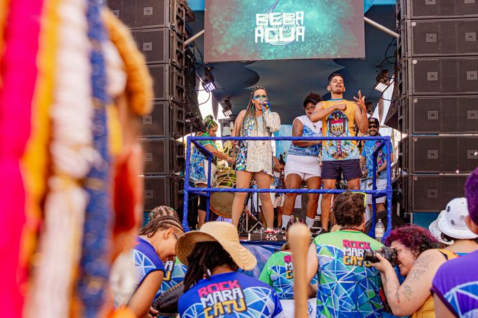 Bloco Rock Maracatu arrasta milhares de foliões e celebra 5 anos de existência