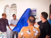 Prefeito Haroldo e vice Alexandre Mendonça entregando a nova sede do SCFV
