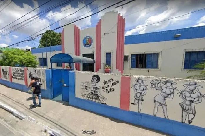 Adolescente com deficiência é agredido dentro de escola estadual em Atalaia