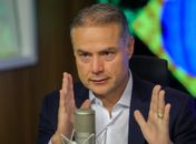 CNH sem autoescola deve ser oficializada ainda em novembro, confirma Renan Filho