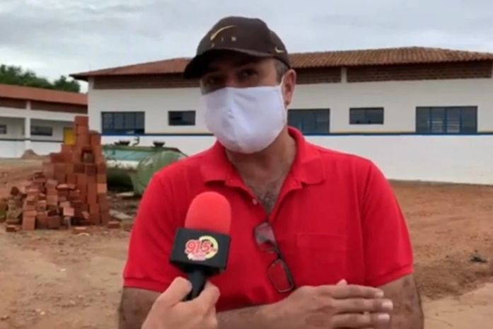 Obras inacabadas e abandonadas causam insegurança para os moradores do Arnon de Mello em Arapiraca