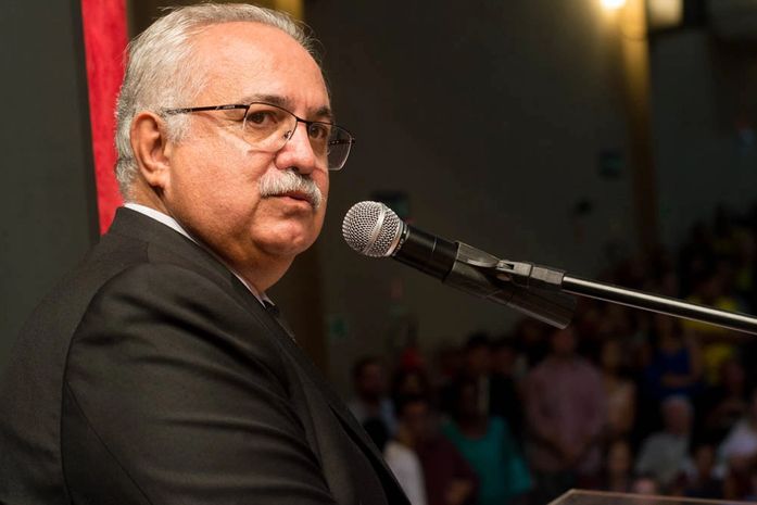 Rogério Teófilo, prefeito de Arapiraca