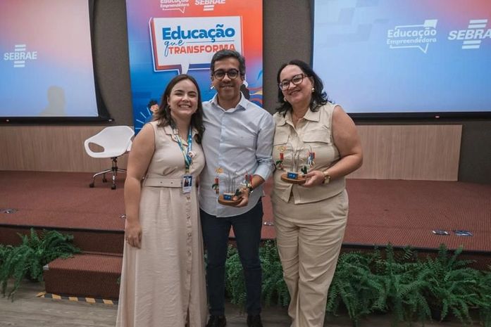 São Miguel dos Campos se destaca e recebe reconhecimento do Sebrae-AL na Educação