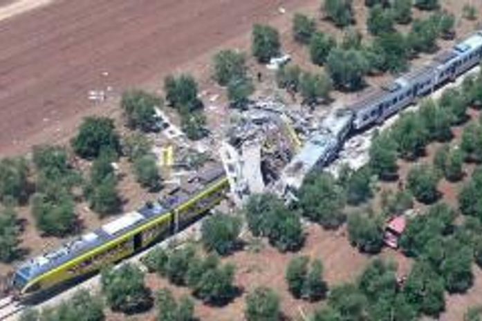 Acidente de trem na Itália deixa pelo menos 23 mortos