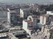 Dois novos terremotos de 6,4 e 5,8 de magnitude atingem a Turquia