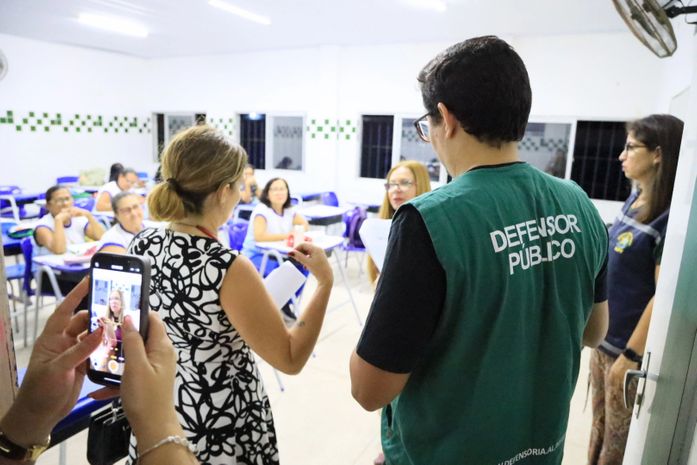 Instituições realizam fiscalização em escolas da EJAI em Maceió
