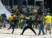 Maioria dos brasileiros é contra anistia a envolvidos nos ataques de 8 de janeiro, aponta Genial/Quaest
