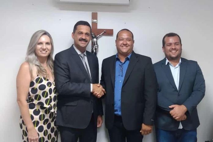 Prefeito eleito de Limoeiro de Anadia, Marlan Ferreira, é diplomado pela Justiça Eleitoral