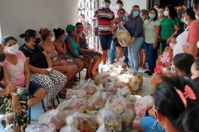 Ação social leva benefícios a moradores de Santa Cruz e adjacências, em Traipu 