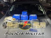 Mais de 10 kg de drogas e mil munições são apreendidos dentro de caminhão em Maceió
