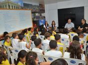 Prefeito George Clemente participa de bate-papo com alunos da Escola Conceição Lyra