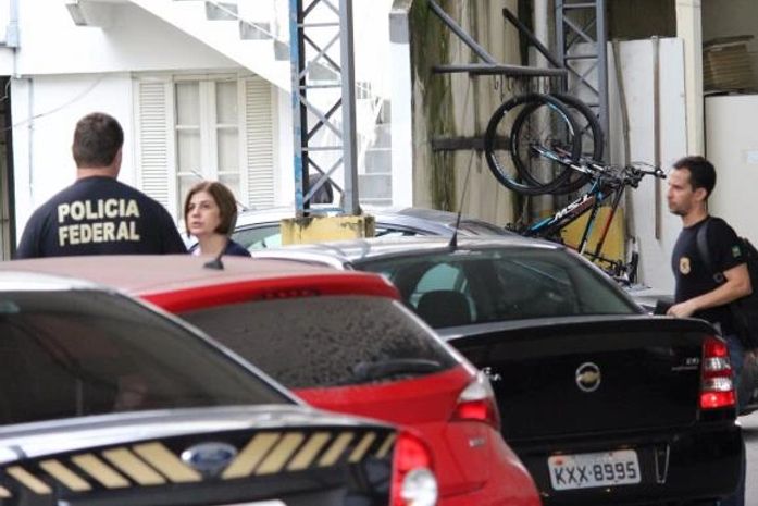 A ex-governadora do Rio Rosinha Garotinho é presa pela Polícia Federal