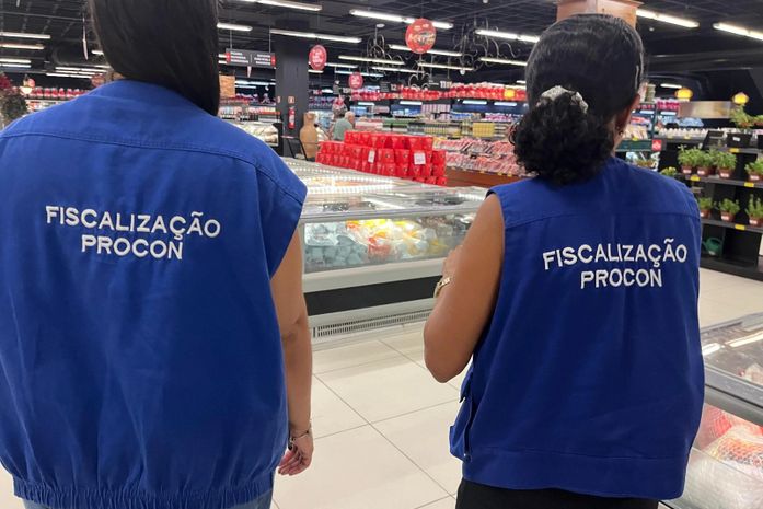 Procon AL realiza pesquisa de preços em produtos natalinos