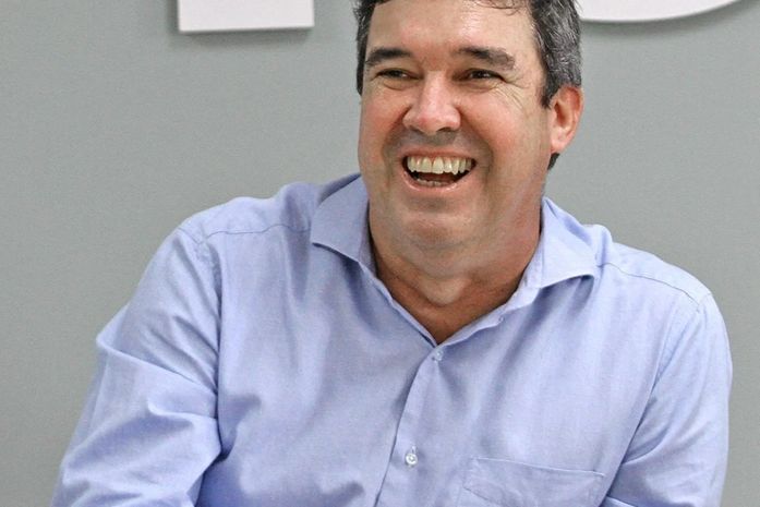 Eduardo Riedel é eleito governador de Mato Grosso do Sul com 43,49% dos votos válidos