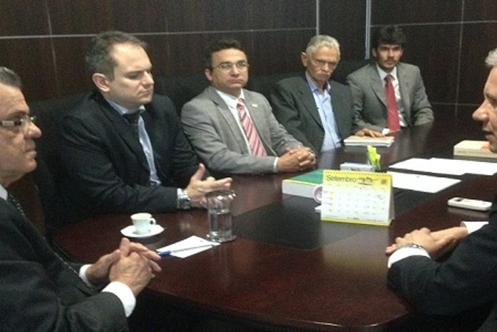 Presidente do TRE/AL se reúne com representantes do FOCCO-AL