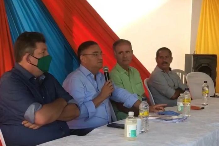 João Caldas lança pré-candidatura a prefeito de Ibateguara 