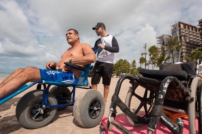 Atividades adaptadas e apresentações musicais marcam Dia D do Praia Acessível, nesta quarta (23)