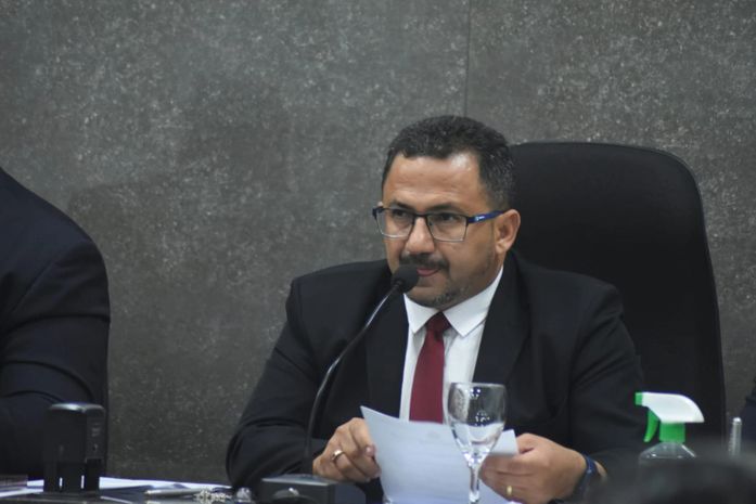 Sessão extraordinária sobre orçamento em Porto Real do Colégio