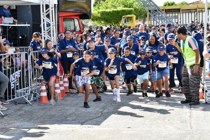 Corrida da Inclusão leva 800 pessoas para as ruas de São Miguel dos Campos
