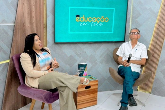 Em entrevista na TV Oops, Ismael Pereira destacou a evolução da cultura e das artes plásticas em Arapiraca