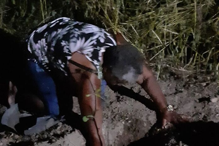 Plantamos uma muda de Baobá, no Quilombo do Povoado Cruz, em Delmiro Gouveia, entre o tempo de agora e o que está por vir...