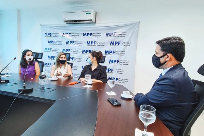 Rodrigo Cunha se posiciona contra a PEC que retira autonomia do Ministério Público