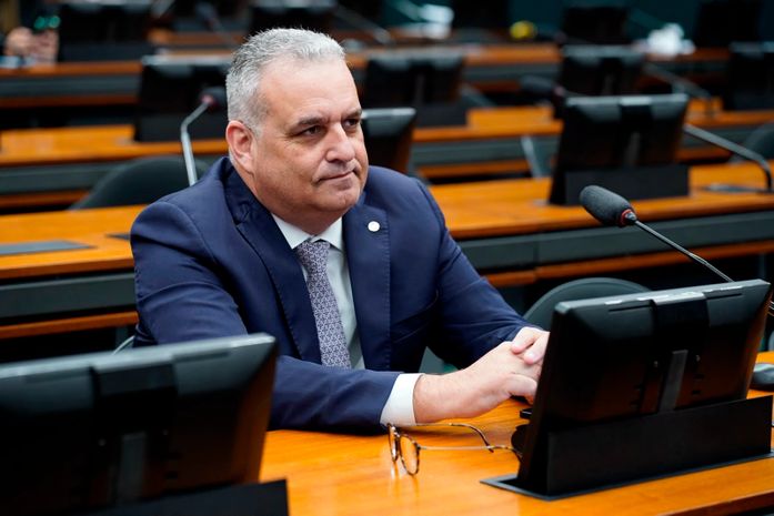 Alfredo Gaspar vota pela aprovação da PEC da redução da maioridade penal e destaca avanço na luta por justiça