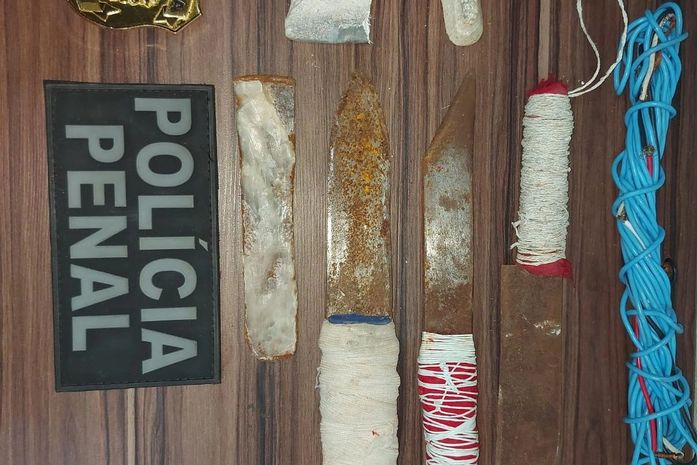 Armas artesanais são encontradas no presídio de segurança máxima