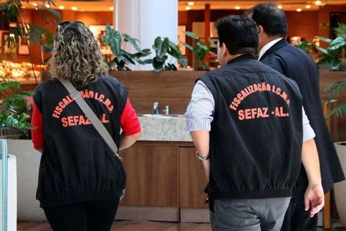 Operação da Sefaz em shopping
