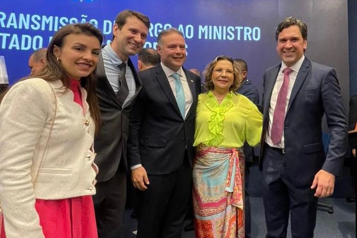 O jogo de cintura do arapiraquense Daniel Barbosa na posse de Renan Filho como ministro