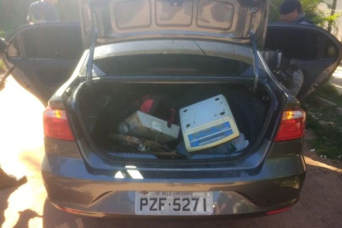 Homem é preso transportando pasta base de cocaína e outras drogas