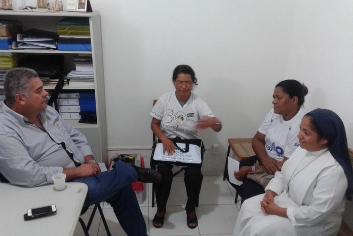 Prefeito George Clemente se reúne com lideranças da Pastoral da Criança