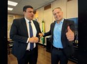 Prefeito se alia com Renan Filho e recebe promessa de grana federal para construção de estádio de futebol