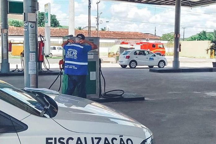 Sefaz flagra cerca de 240 mil litros de combustíveis comercializados sem nota fiscal em São Luís do Quitunde