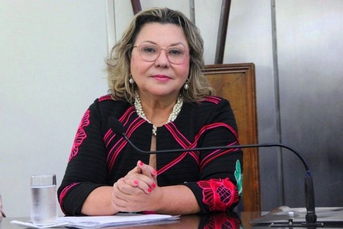 Governador empossa Tereza Nelma como secretária da Cidadania e da Pessoa com Deficiência nesta segunda