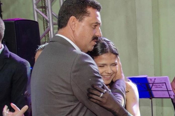 Emoção e homenagens marcam formatura dos alunos do 9• ano da Escola Benício Ferreira em Limoeiro de Anadia