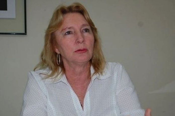 Substituto de Kátia Born na Saúde de Palmeira deve ser anunciado esta semana