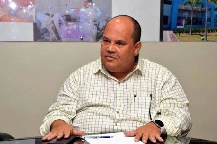STJ concede liminar em favor de Gustavo Pontes de Miranda, que já voltou à Sesau em ato de Dantas